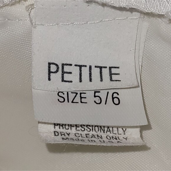 Vintage WEDDING Dress, 0 Petite, Satin/Beaded, Removable Bustle, long sleeve - Picture 12 of 15